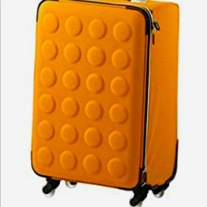 Meet your Posher, Ehms